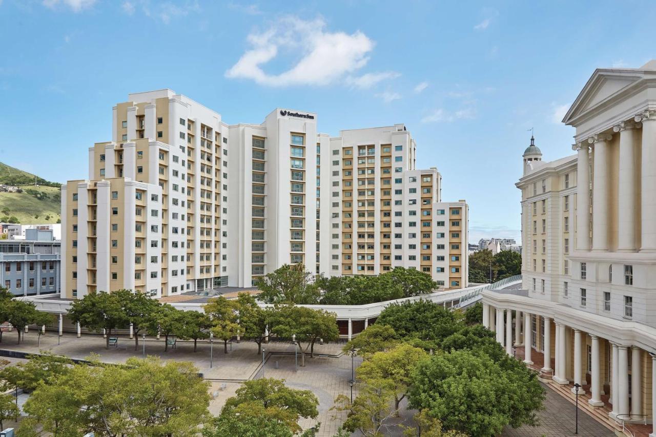 Southern Sun Waterfront Cape Town Bagian luar foto