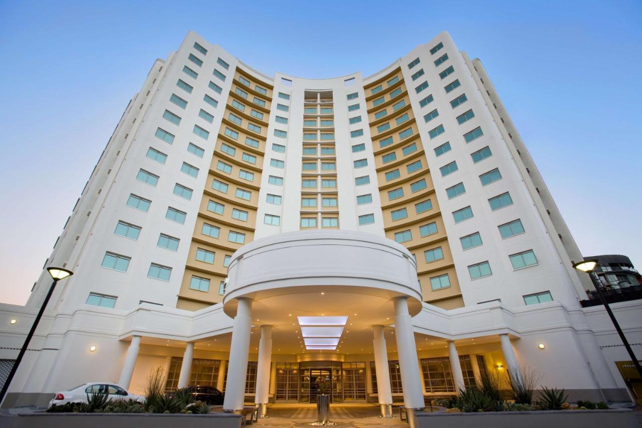 Southern Sun Waterfront Cape Town Bagian luar foto