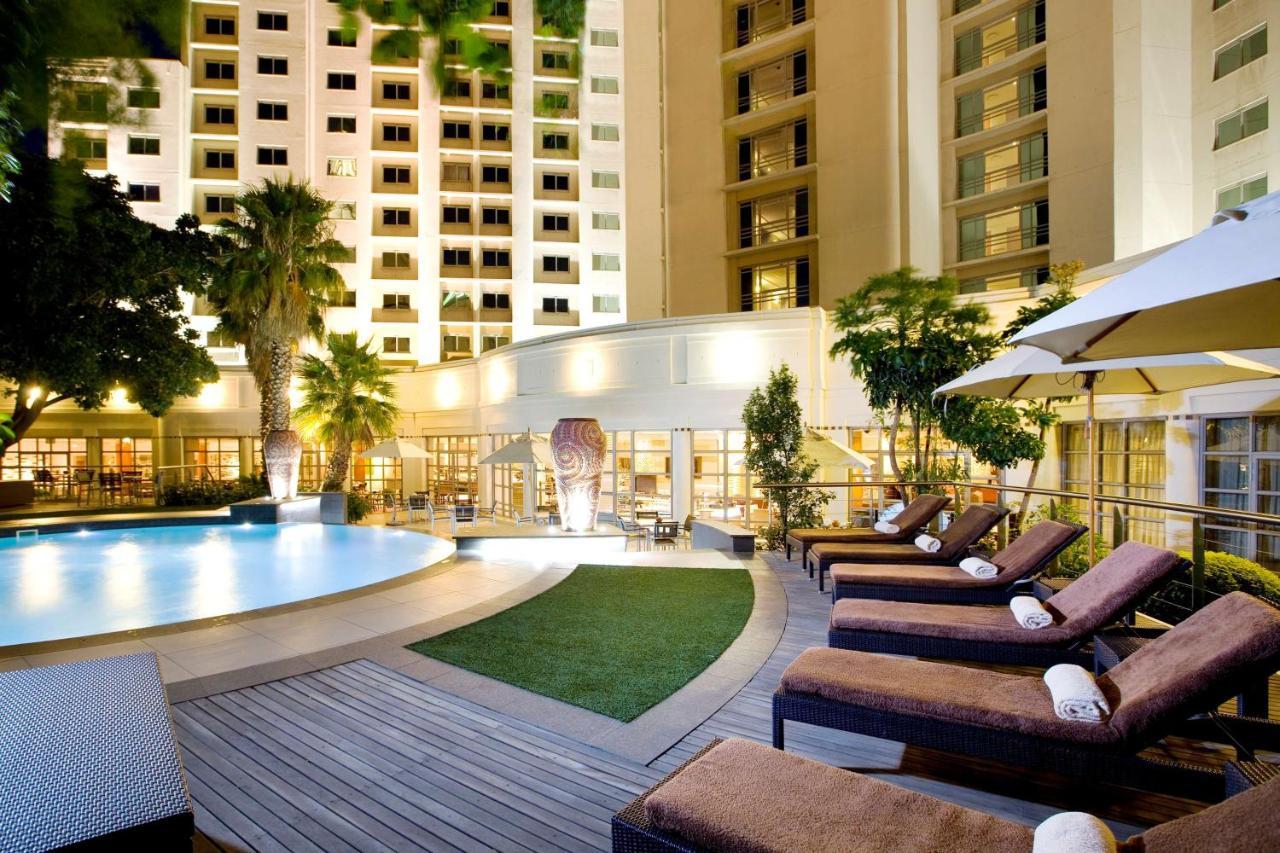 Southern Sun Waterfront Cape Town Bagian luar foto