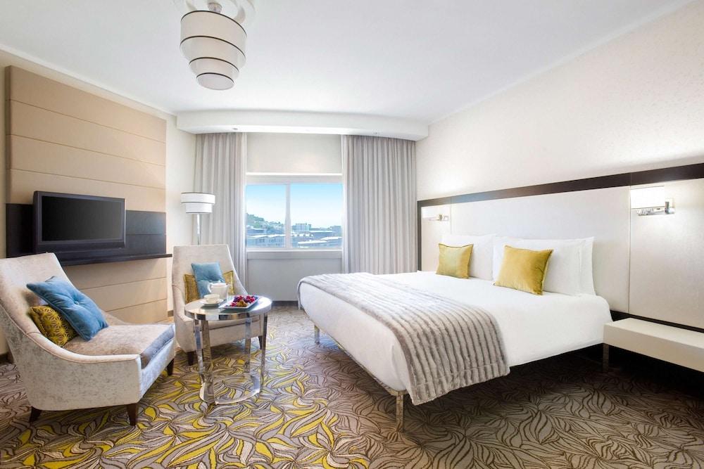 Southern Sun Waterfront Cape Town Bagian luar foto