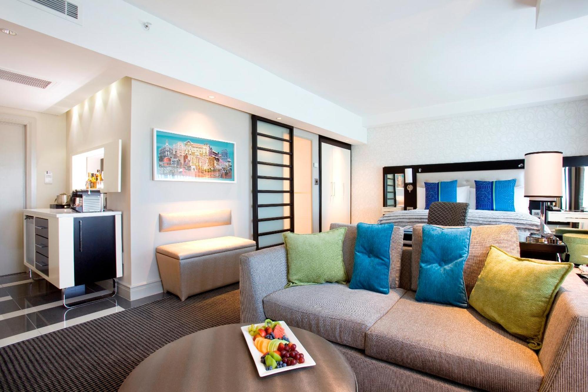 Southern Sun Waterfront Cape Town Bagian luar foto