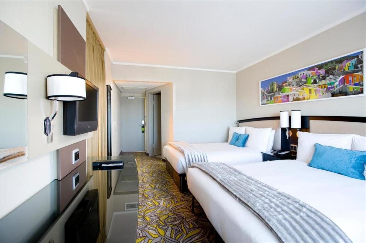Southern Sun Waterfront Cape Town Bagian luar foto